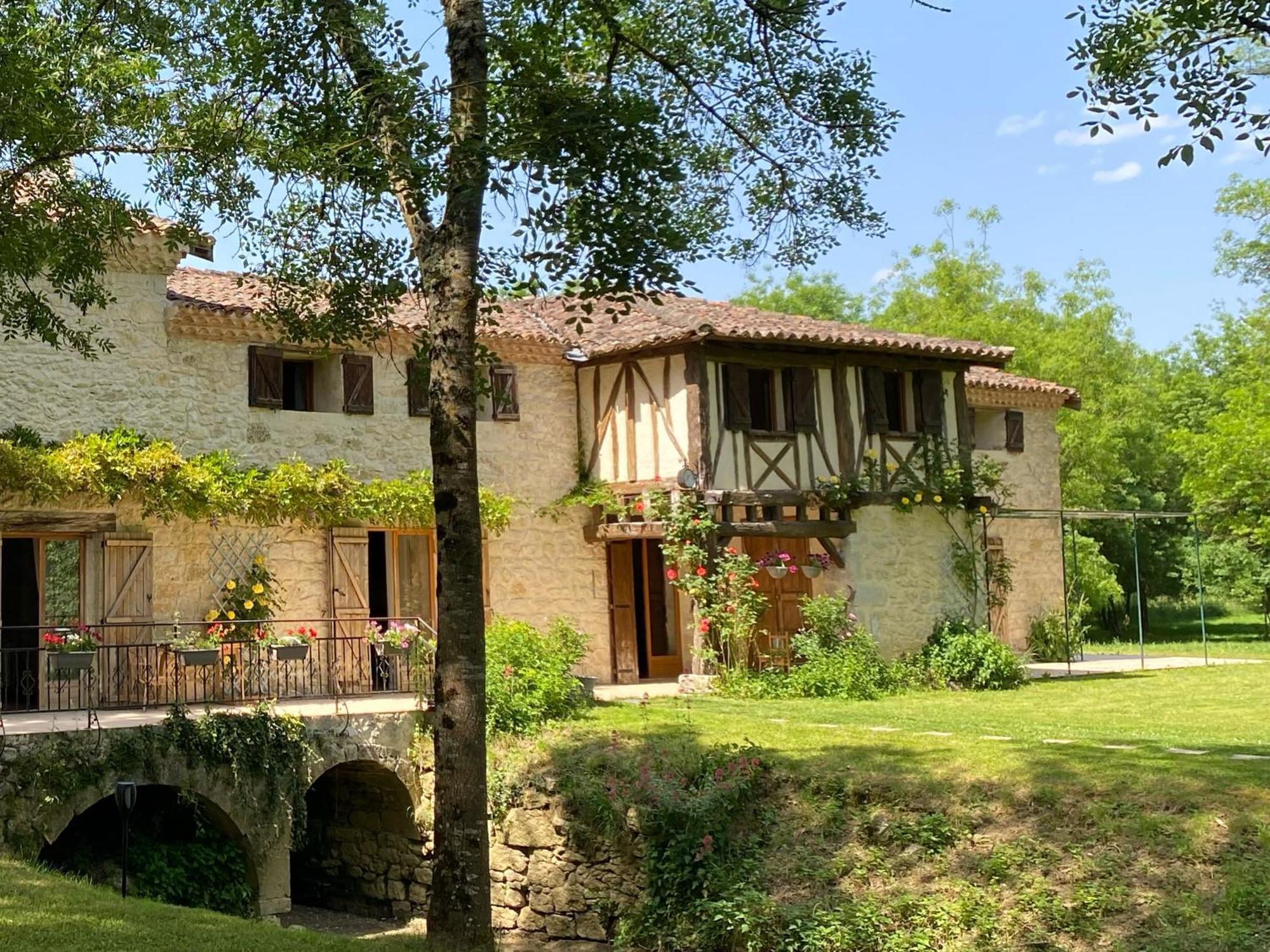 Gite Le Moulin Samsara Homps  外观 照片